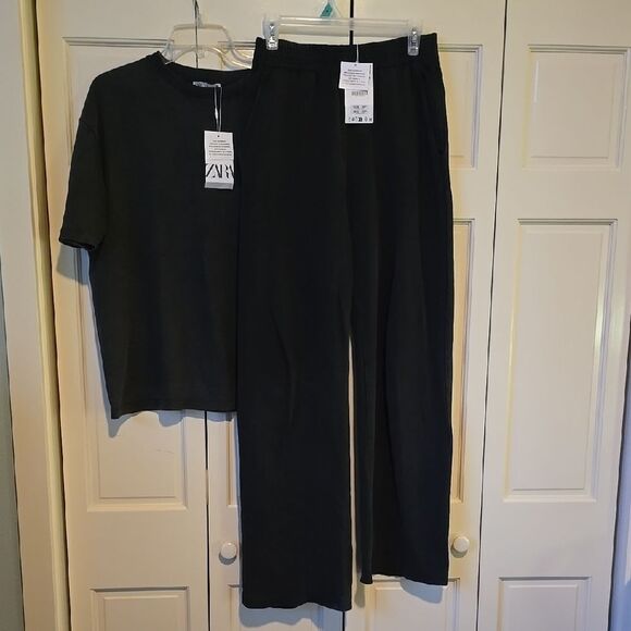 Women's Black Pants - Picture 1 of 13